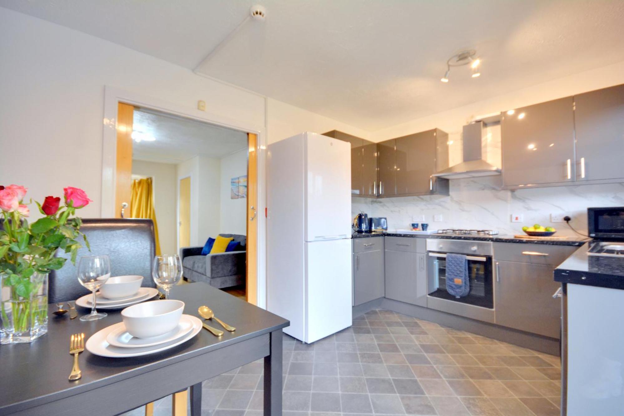 Manchester Townhouse By Bevolve - 4 Bedrooms - Free Parking Экстерьер фото